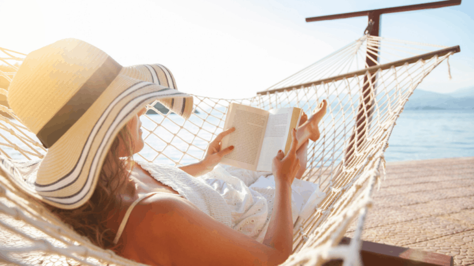 woman-reading-in-a-hammock